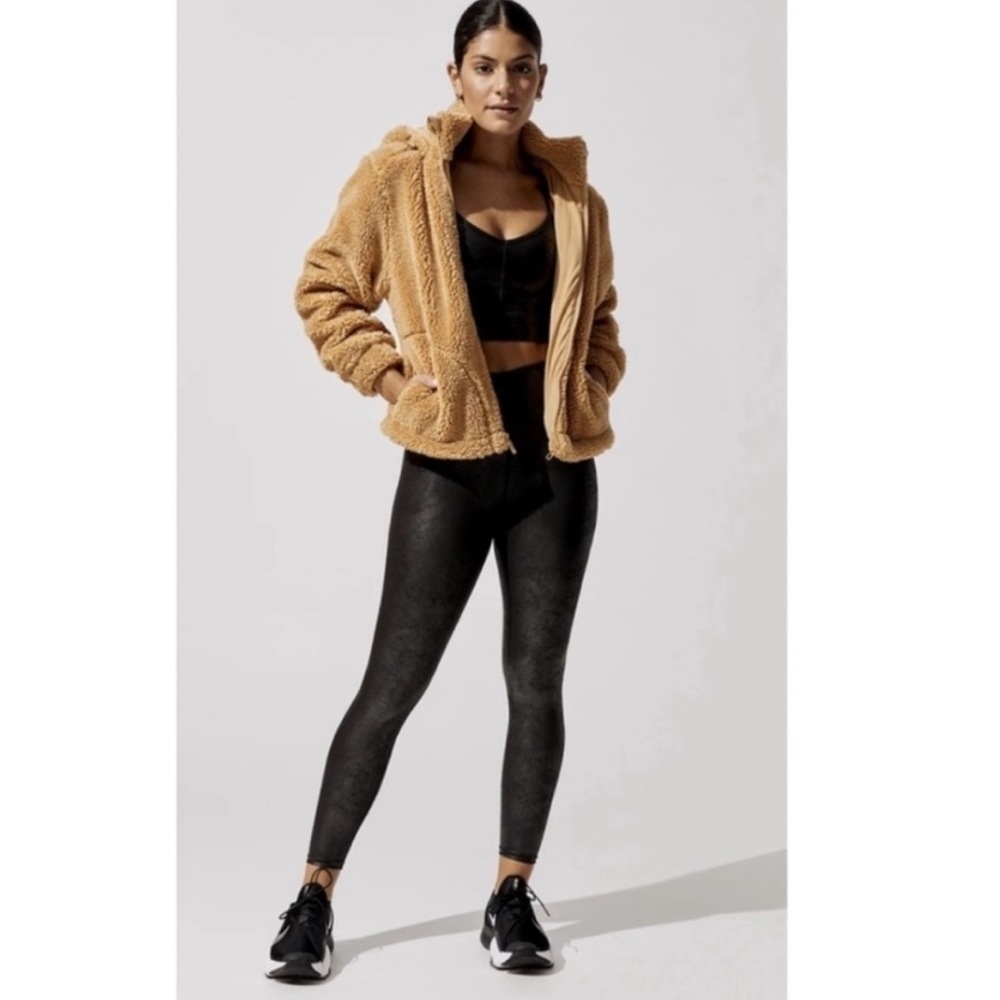 COPY - Carbon 38 Teddy Sherpa Jacket